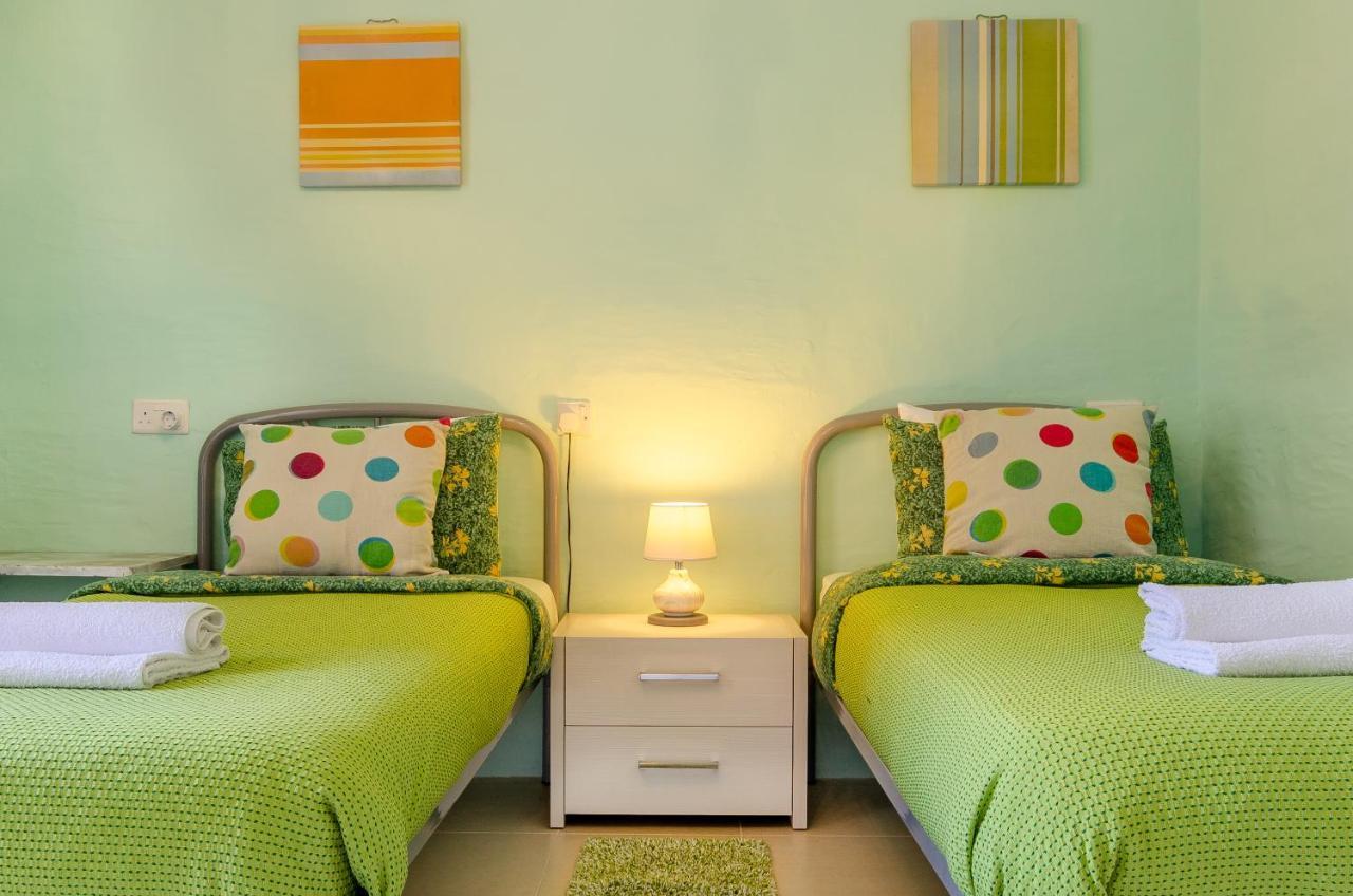 Mizzi 87 Bed & Breakfast Victoria Dış mekan fotoğraf