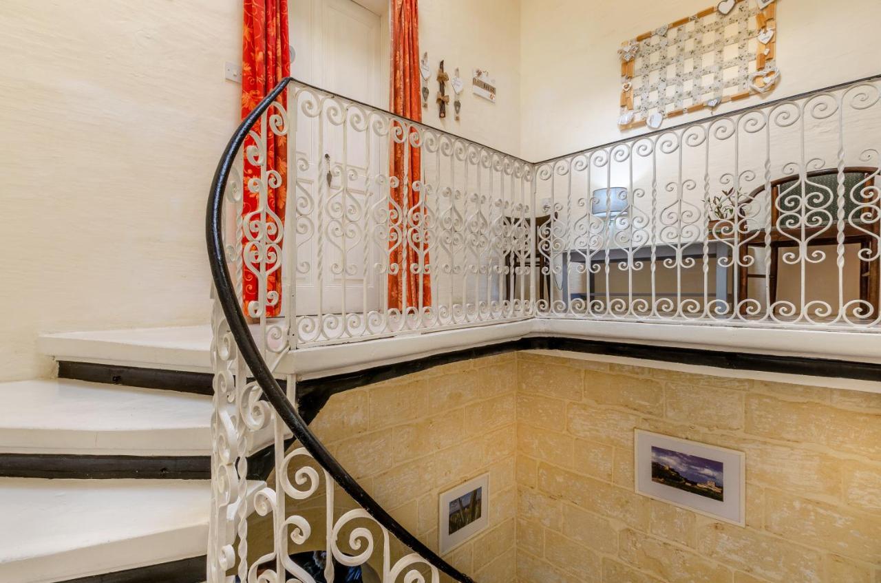 Mizzi 87 Bed & Breakfast Victoria Dış mekan fotoğraf
